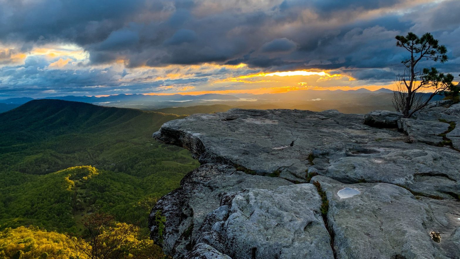 AT Viewshed from McAfee Knob, Botetourt County